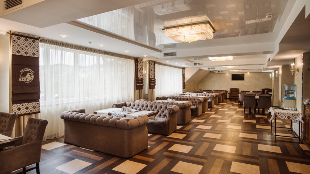 Діанна Східниця_Ресторан Бєлий лев01